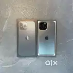 Selling my iphone13 pro max with bill box and accessories.
