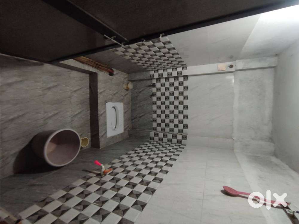 Looking for male roommate