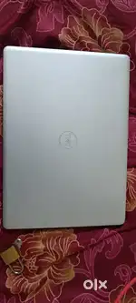 Dell Inspiron 3493