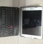 Samsung galaxy 4g calling tabA in excellent condition with accessories