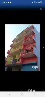 22 rooms + 2 shops