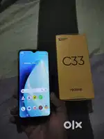 Realme C33 4/64 mic karab hai or display change hai  baki ok hai