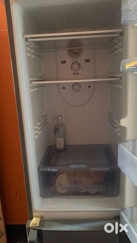 Croma refrigerator