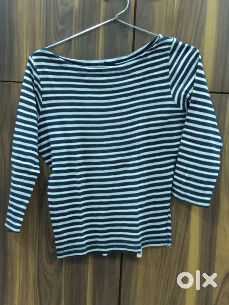 Fancy top like classic and elegant