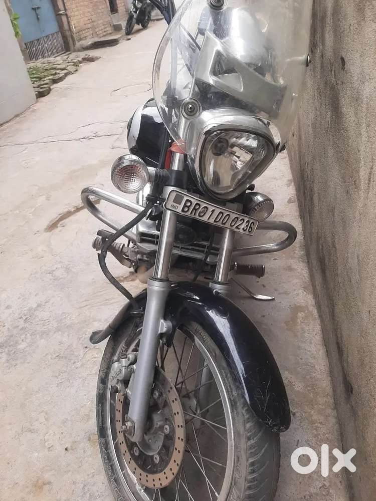 Bajaj Avenger 220 Cruise