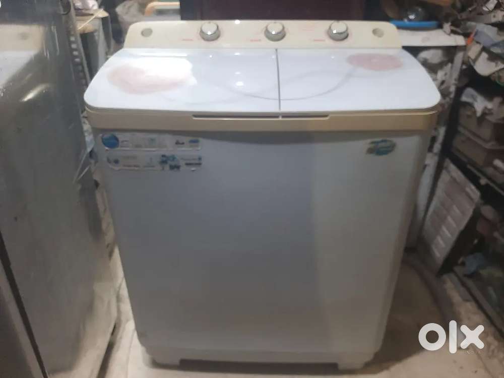 Lloyd washing machine 7.5 kg