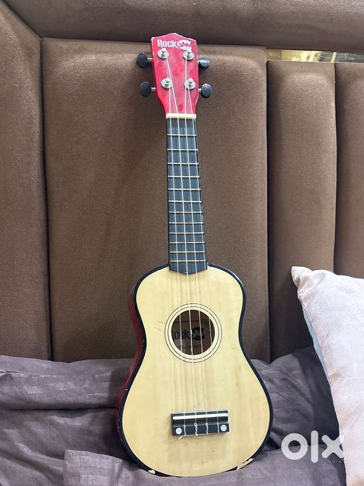 Selling ukulele