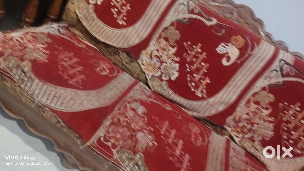 Sofa set 5 seater made of sagvan wood