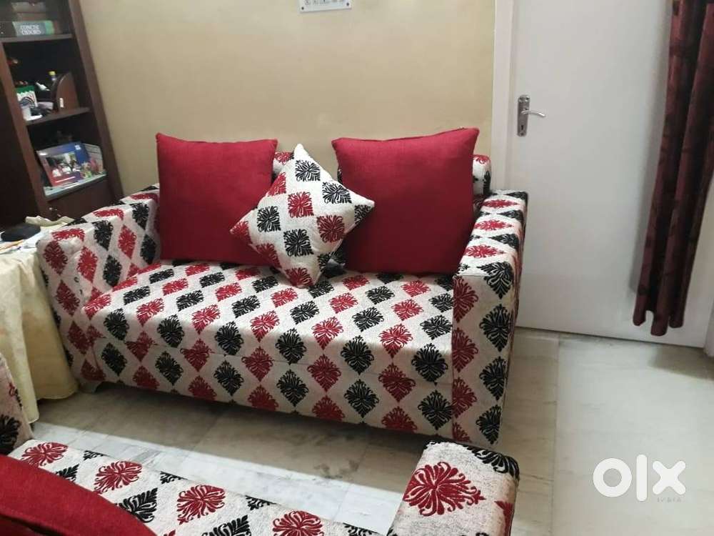 New 3 seater sofa set