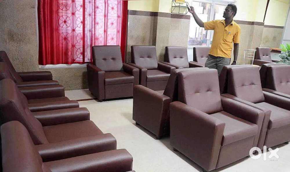 Ac wating hall receptionist