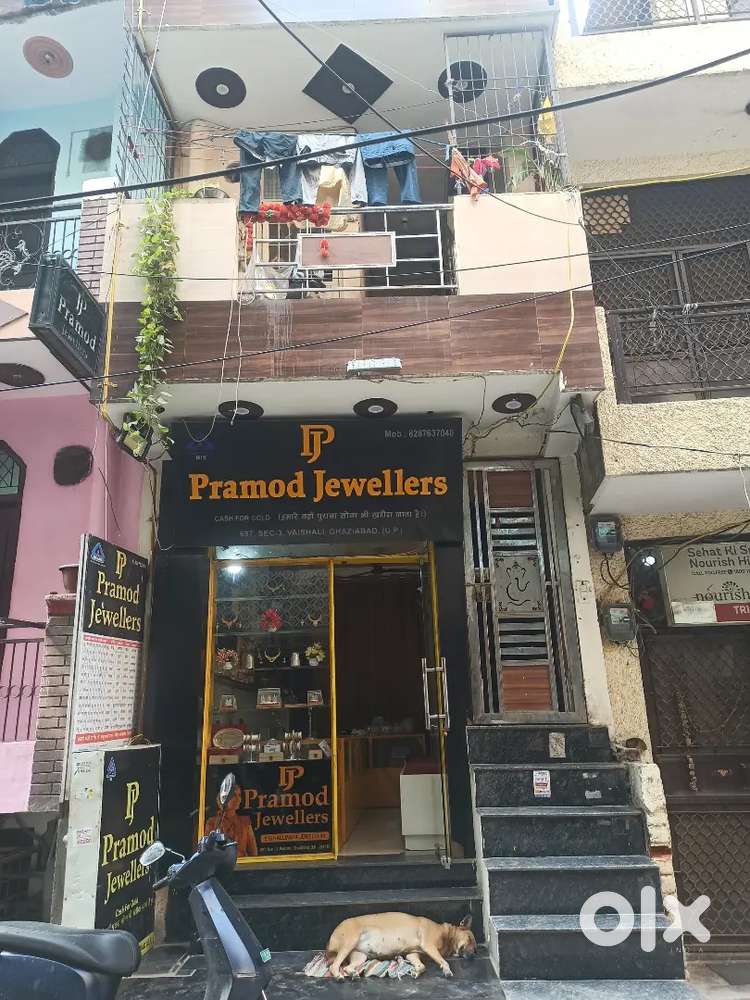 Building For Sale in Vaishali Sector 3 in Ghaziabad