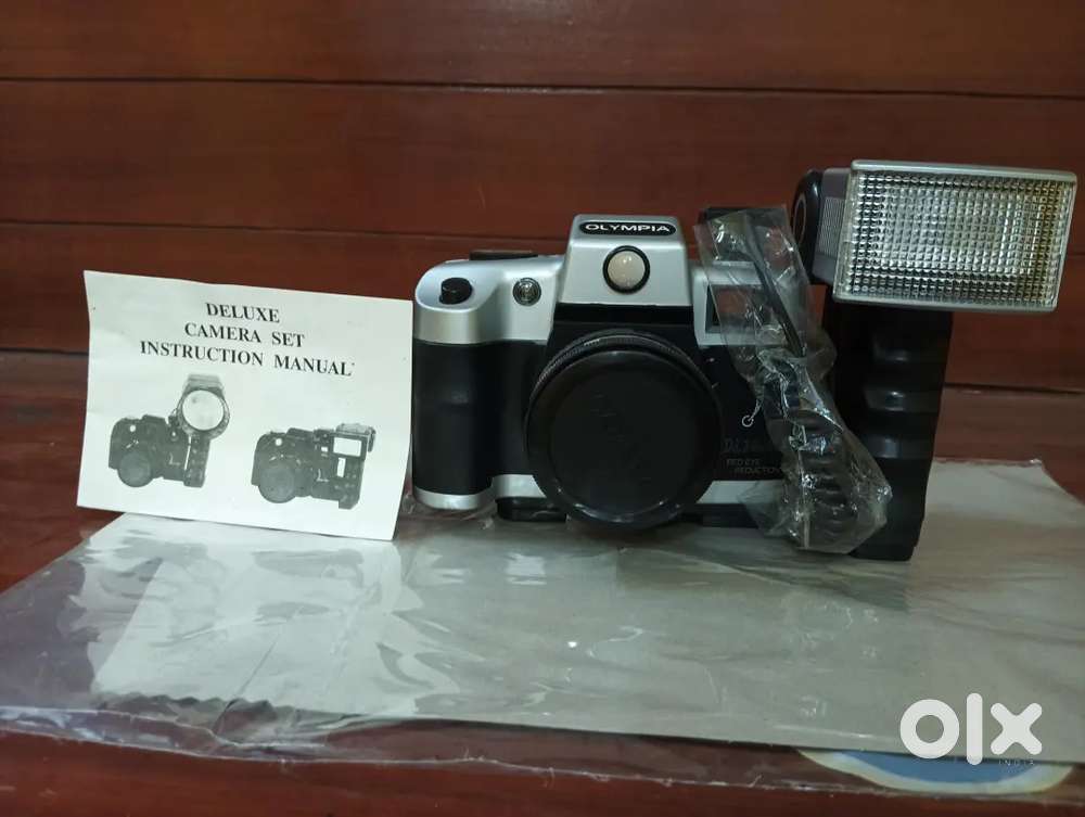 OLYMPIA CAMERA