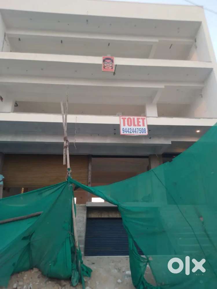 Rent for commercial building