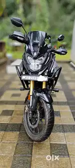 Honda cb200x