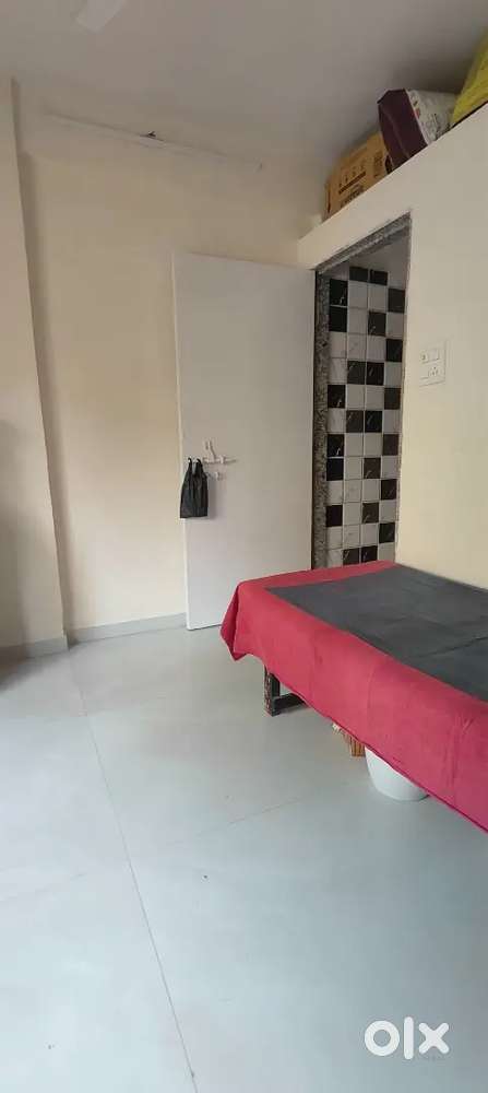 Urgently looking for male flatmate 
Location:  Andheri West 

*