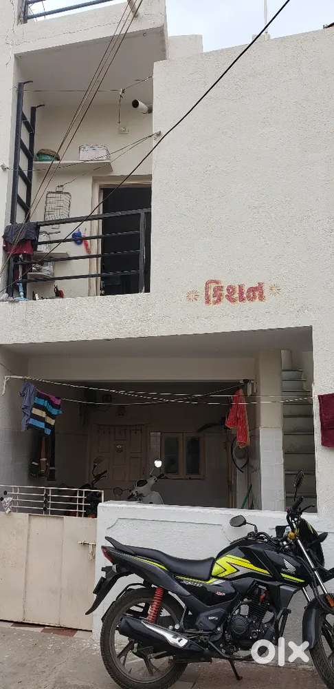 University Road Touch Suchit makan Kasma apvanu 6