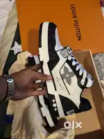 Louis vuitton trainers