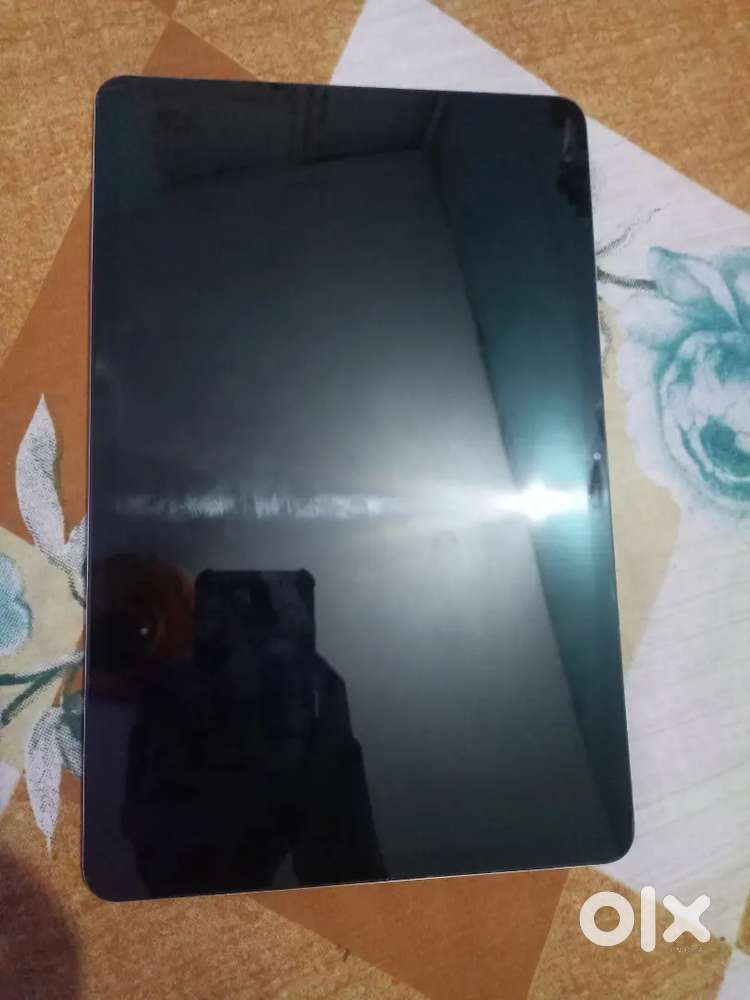 Redmi pad pro 5g XL display  (7th s gen 2) in silver colour