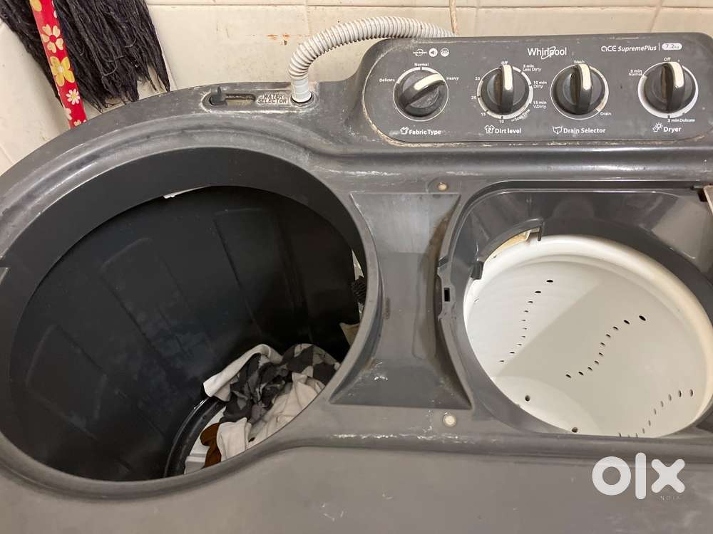 Whirpool Fridge ,washing machine and microwave in workng  condition