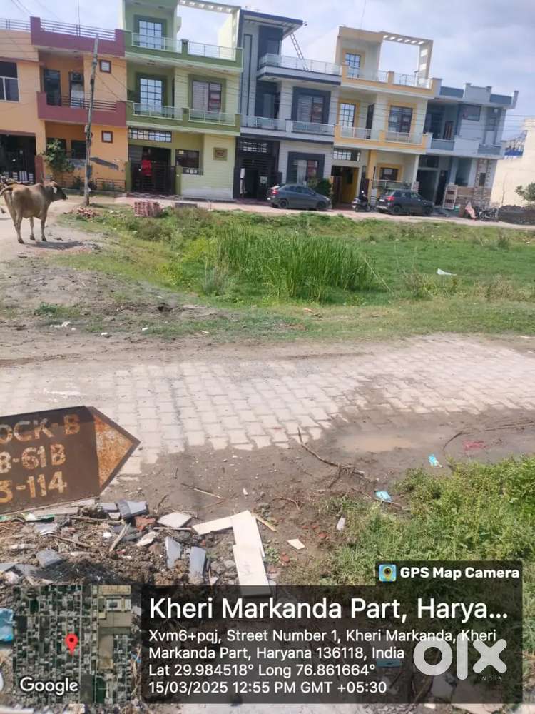 Selling Cornor plot   67*30 total area  gaj223