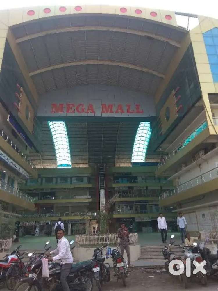 Urgently Mega Mall opening !