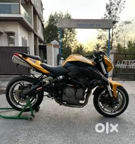 Benelli 600i