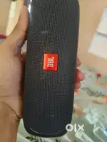 JBL spikar