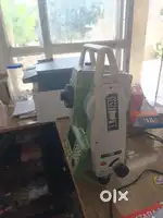 Leica total station ts02