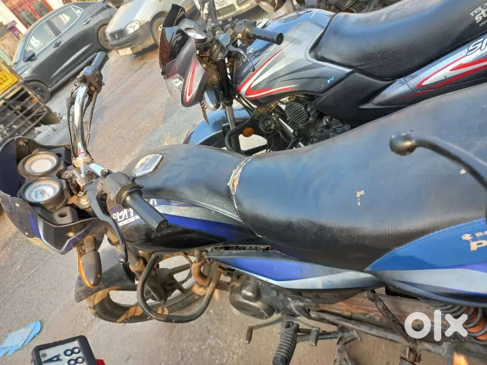 Bajaj Platina
