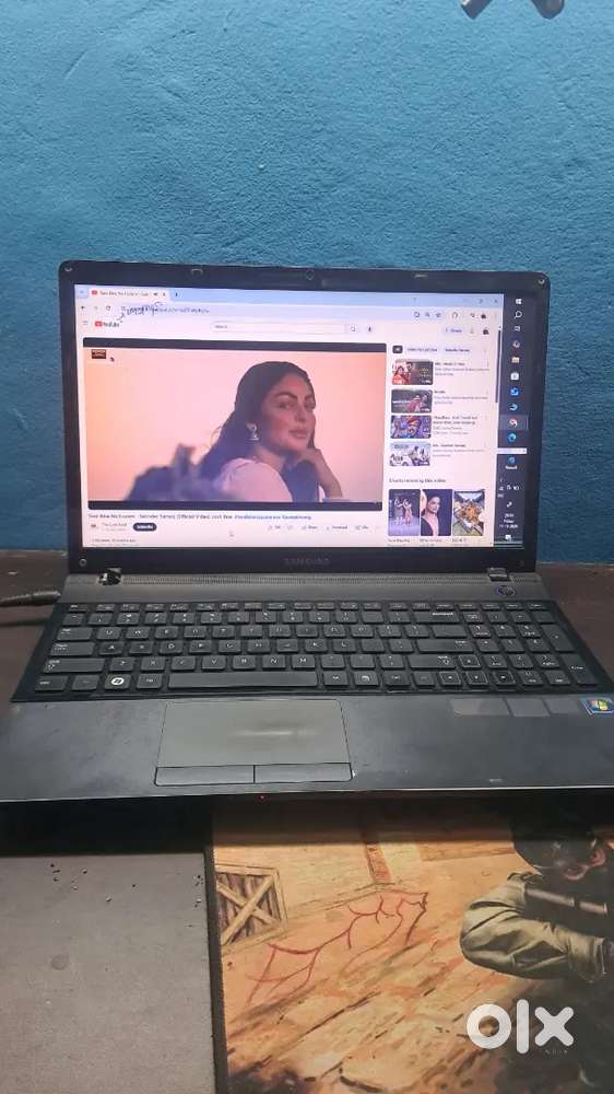 Samsung laptop  i3