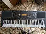 Piano Yamaha-PSR E363