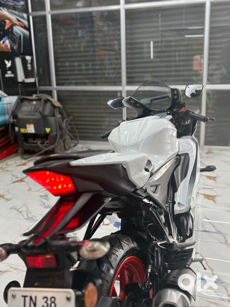 R15 v4 For sale