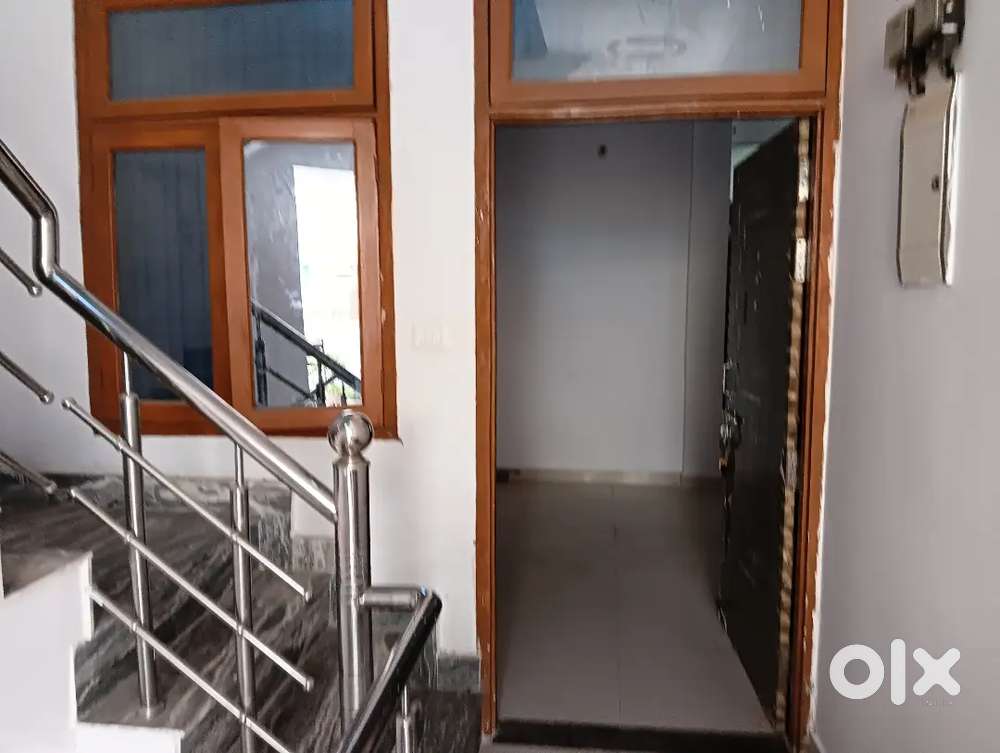 2bhk ready for rent 6500 munshipulia near CIS school Manas city.