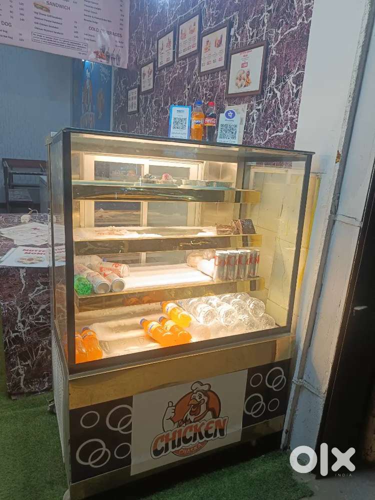 Display fridge