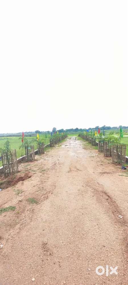 Plot available very reginabal price also Free EMI option are avail