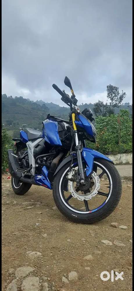 TVS Apache RTR 160 4V BS6 – Only 5,000 kms