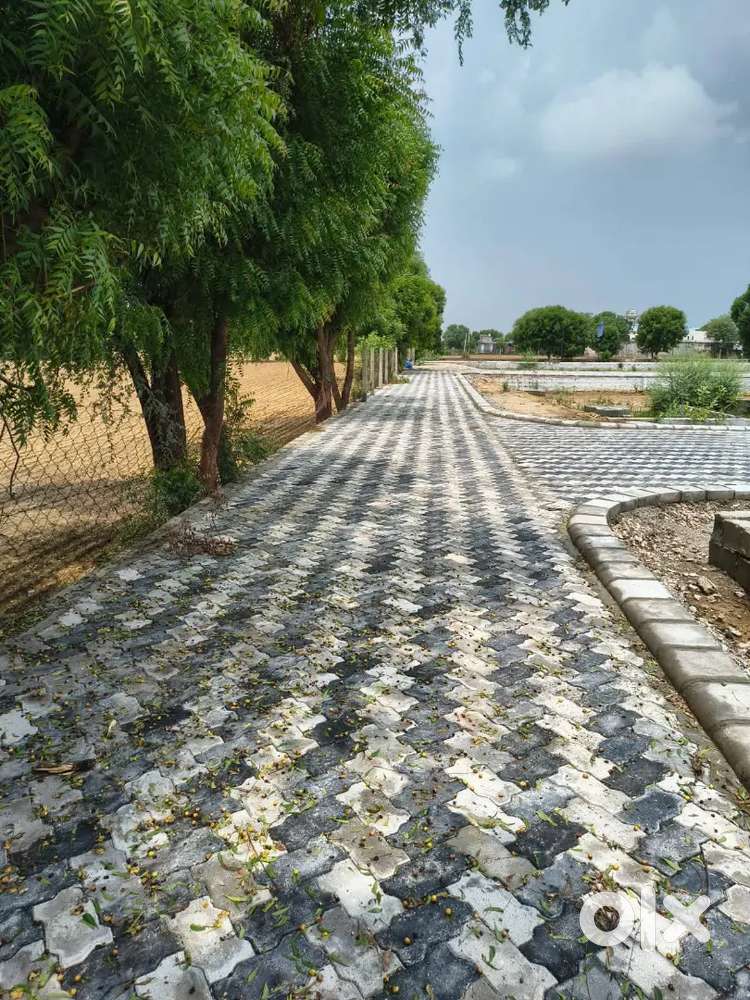 100 gaj का कॉर्नर प्लॉट जेडीए अप्रूव्ड पिंक पर्ल वॉटर पार्क के पीछे