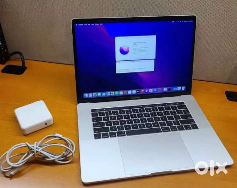 Apple Macbook pro With touchbar