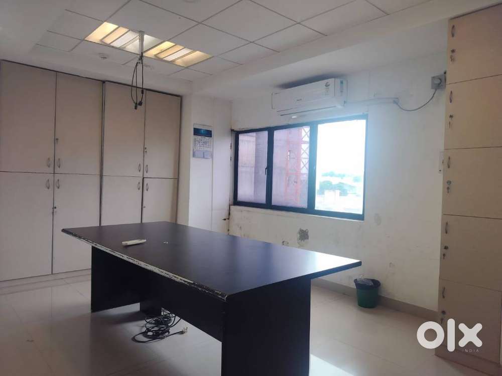 Office, Nr.CP School, Anna Nag East, 1000 Sft, 2 BHK, G.flr, Rent 45K