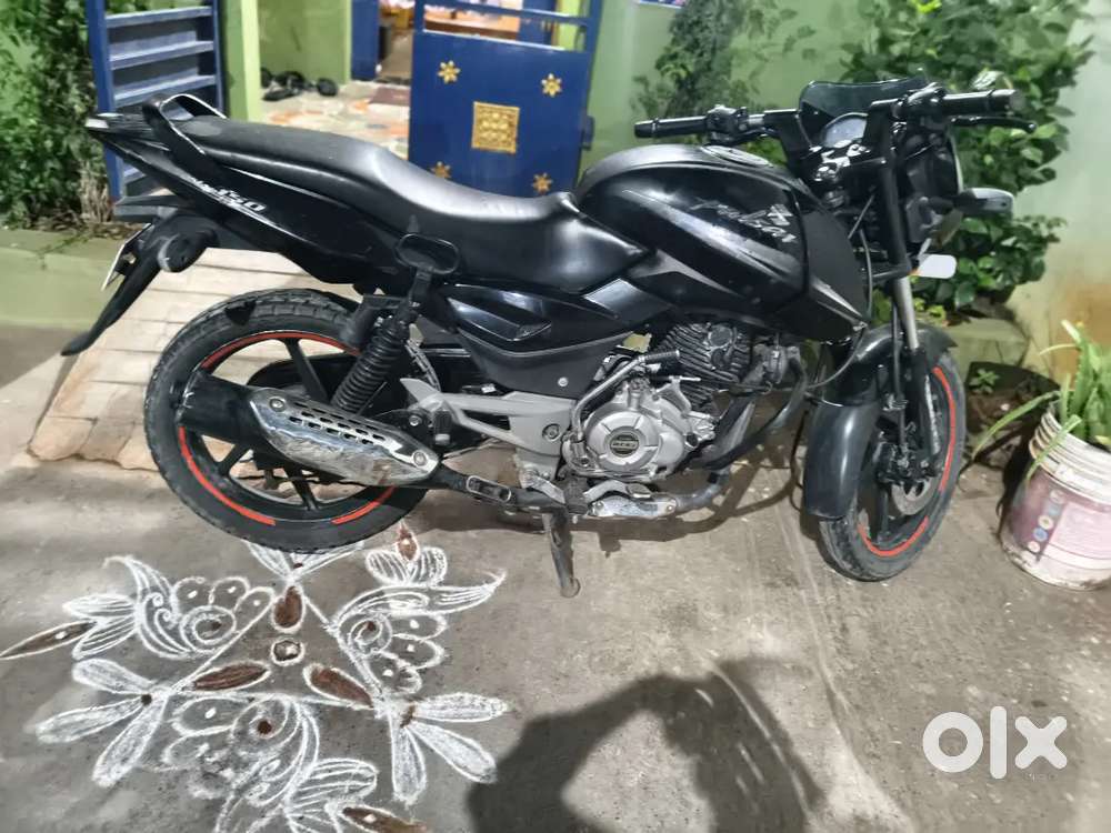 Pulsar 150