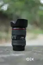 Canon Zoom Lens IS 2 EF 24-105mm Good Condition