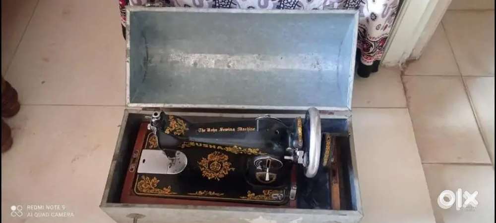 Usha sewing machine in very good working condition