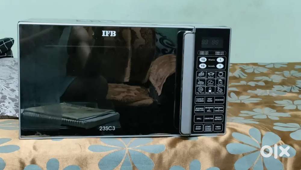 Microwave Oven