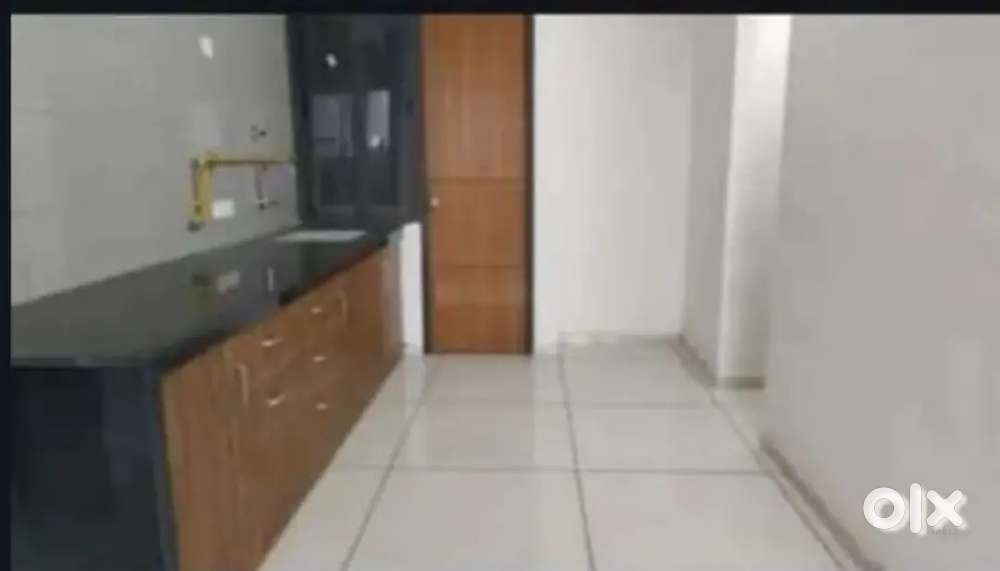 Urgent roommate required 1500 per month with starting 3000 advance