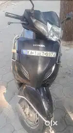 Honda Activa smooth driven