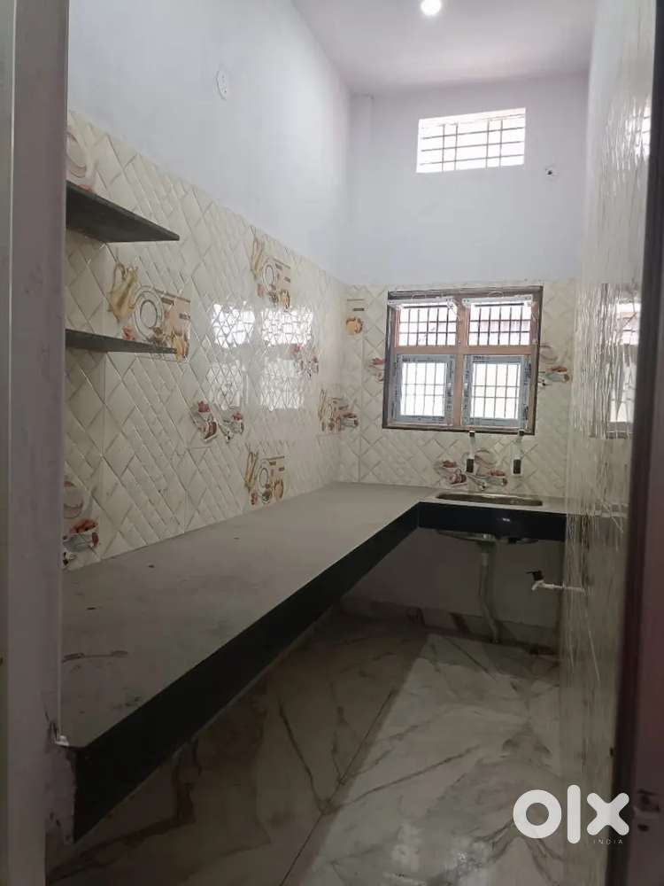 2bhk flat available for rent with 2 balcony