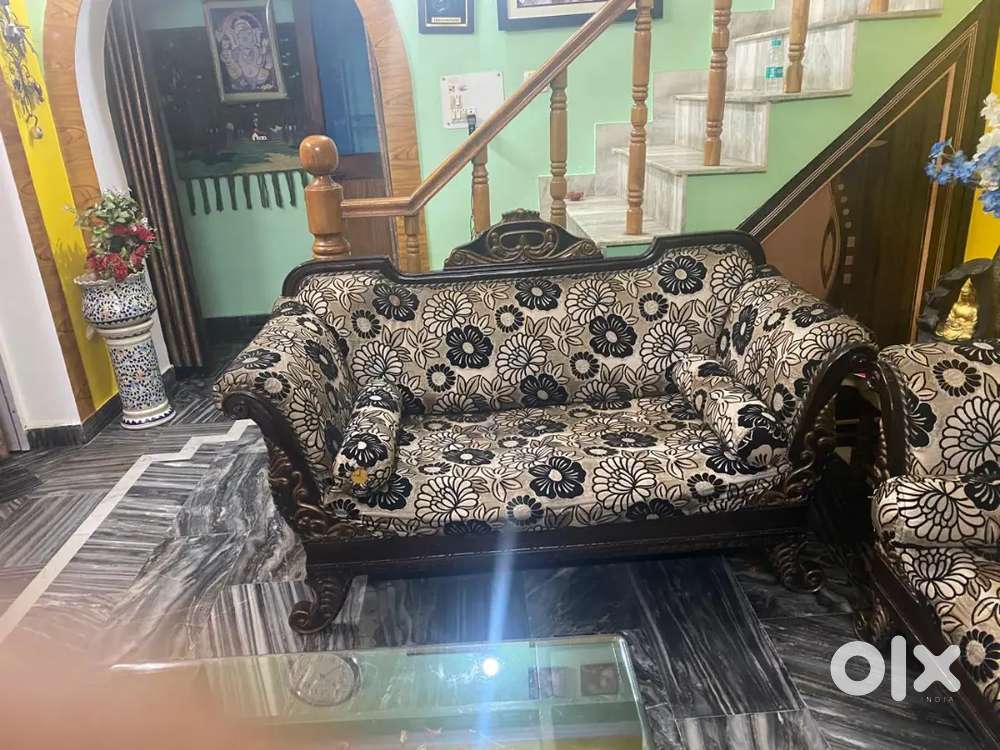 7 seater sofa for sale