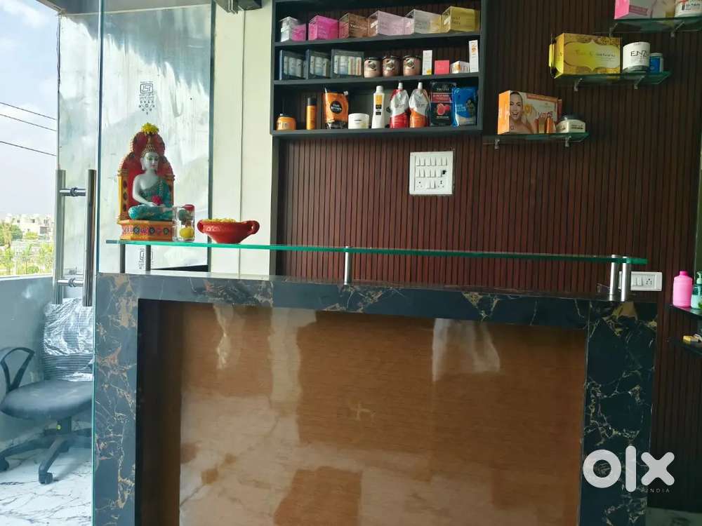 Spa  vacancy for female