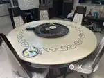 Offering a round table with rotatable mirror in the centre.