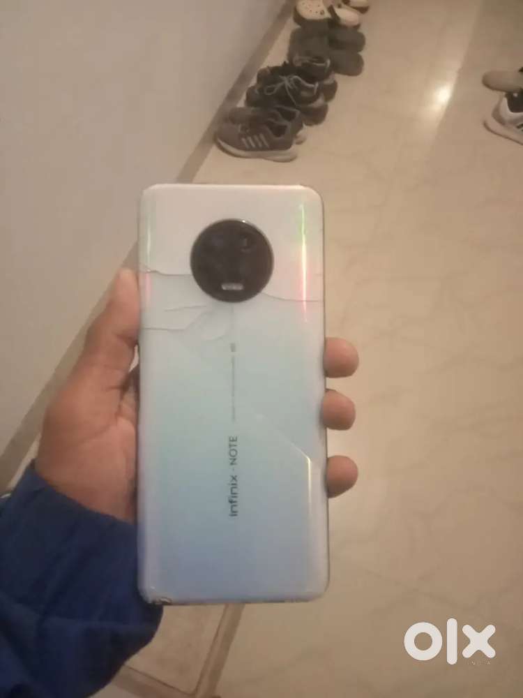 4/64 infinix Note 7 best